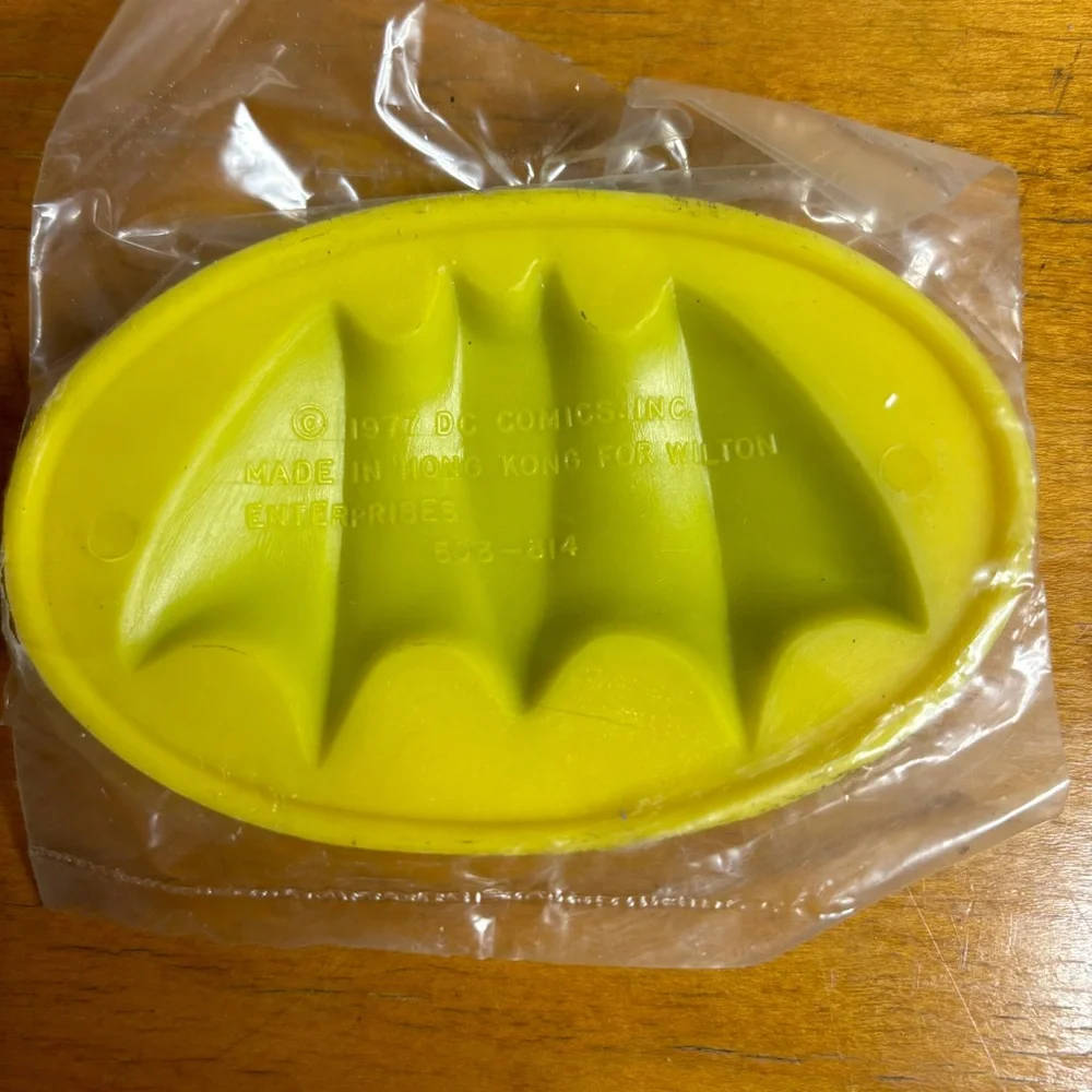 Vintage Wilton Cake Topper Accessories Batman, Superman, Wonder Woman